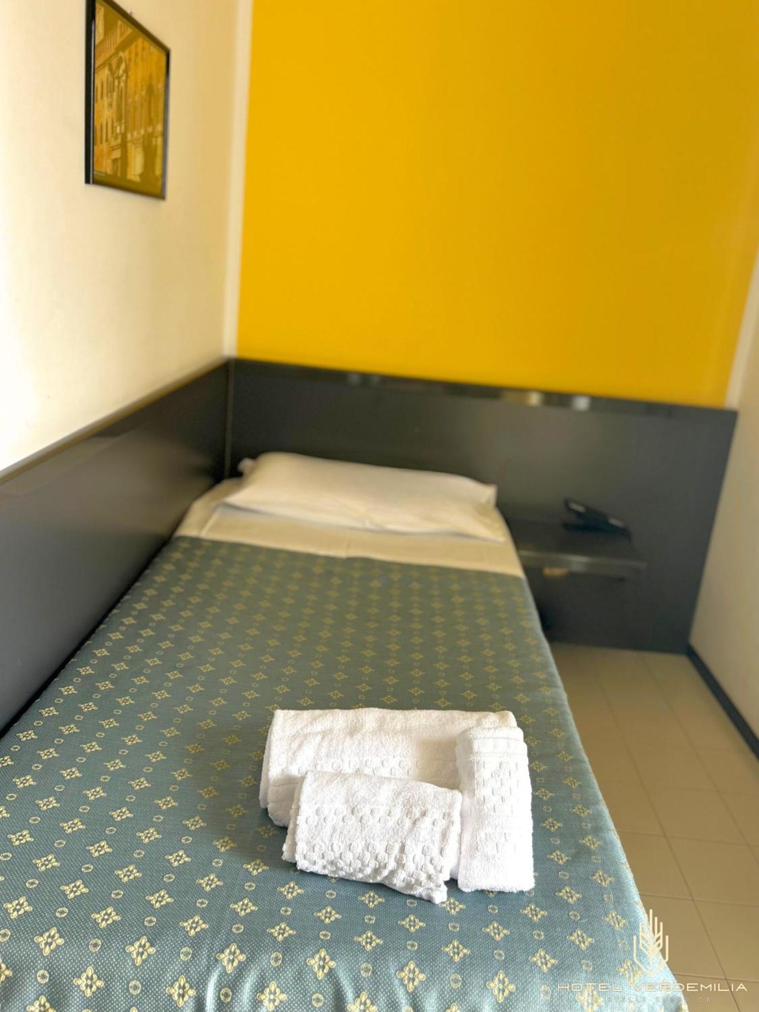 Verdemilia Hotel Anzola dell'Emilia Kültér fotó