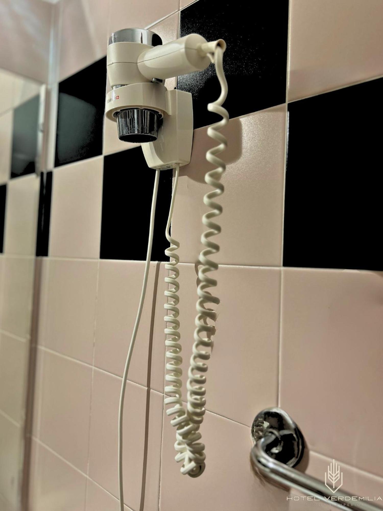 Verdemilia Hotel Anzola dell'Emilia Kültér fotó